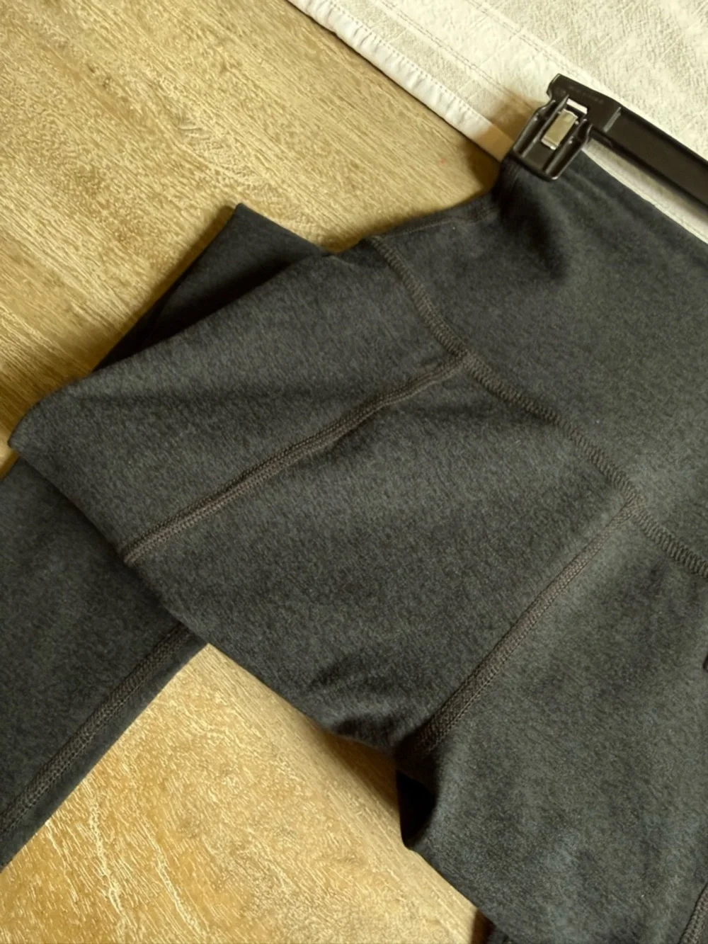 Beyond Yoga Space Dye High Waist Out of Pocket Leggings Small - Picture 8 of 8